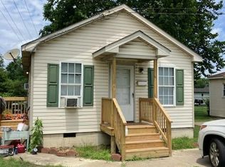 402 Roy St, Suffolk, VA 23434
