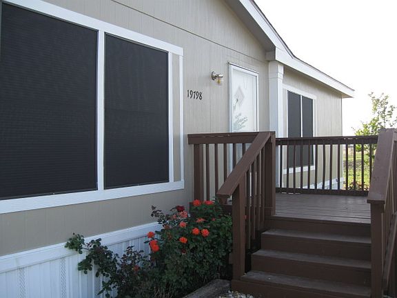 Front deck