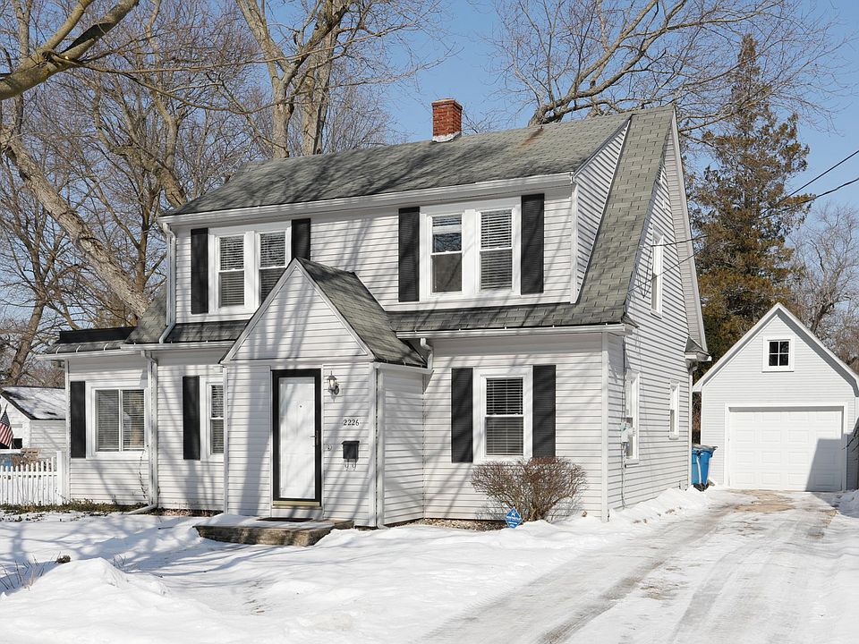 2226 Kenwood-101