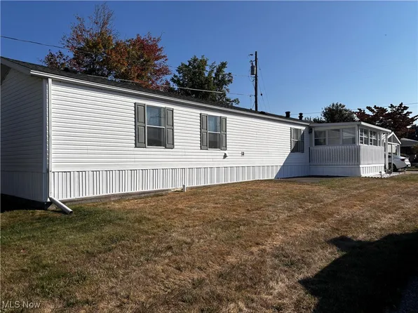 18592 Edwards Rd #137, Doylestown, OH 44230