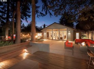 1880 Crest Dr, Lake Oswego, OR 97034