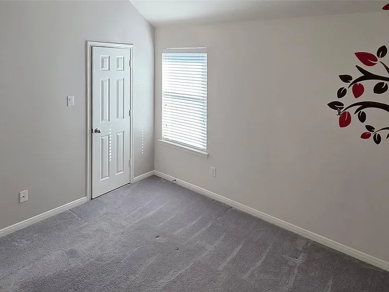 2202 Drake Falls Dr — Photo 33