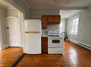 51 Market St #5, Amesbury, MA 01913