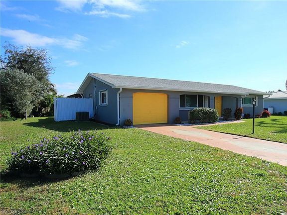 3rd image of 208 S Lake Dr