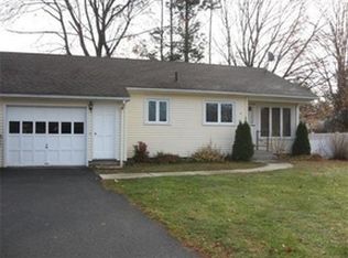 4 Myrtle Ave, Westfield, MA 01085