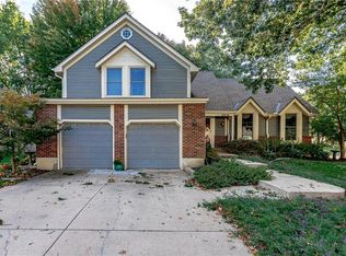 14824 S Locust St, Olathe, KS 66062