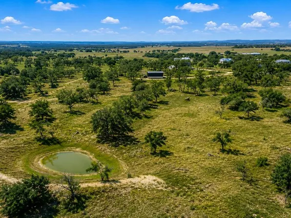 9 Silas Trl, Fredericksburg, TX 78624
