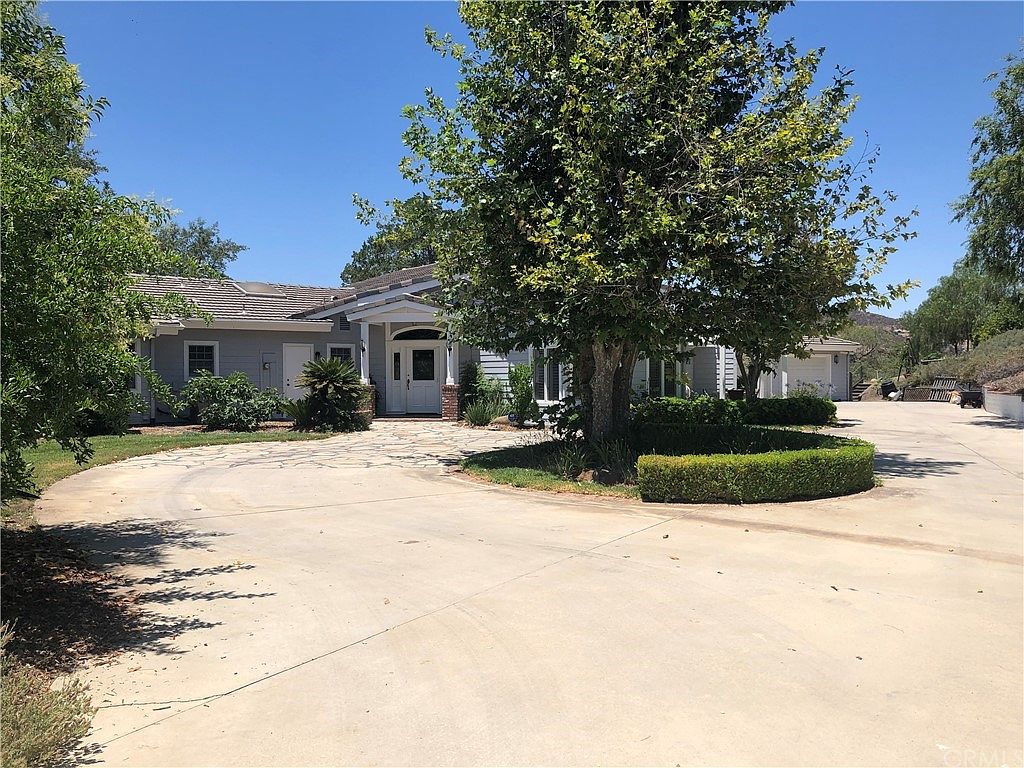 37215 Avenida La Cresta, Murrieta, CA 92562 Zillow