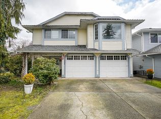11698 206a St, Maple Ridge, BC V2X 0X8