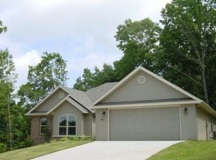 33 Metfield Dr, Bella Vista, AR 72714