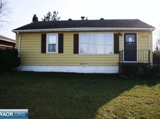 316 E 41st St, Hibbing, MN 55746