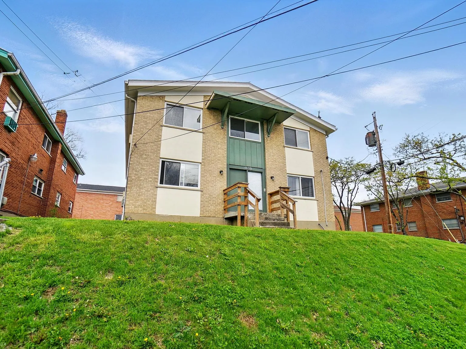 2 bed, 858 sqft, $995 — Photo 4