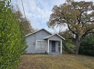 751 N Race St, Stephenville, TX 76401