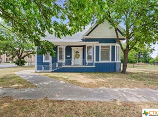 718 S 11th St, Temple, TX 76504