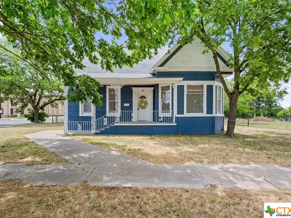 718 S 11th St, Temple, TX 76504