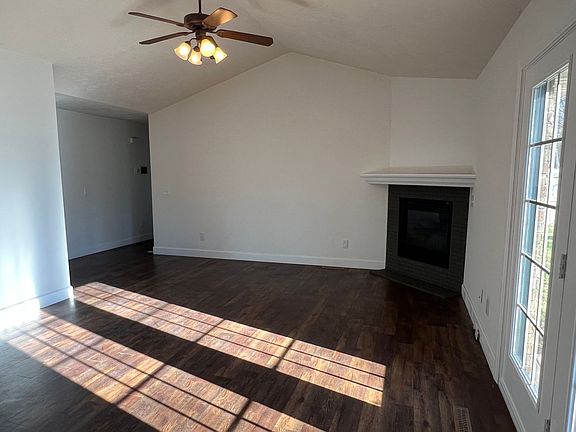 3rd image of 3128 S Overhill Ave