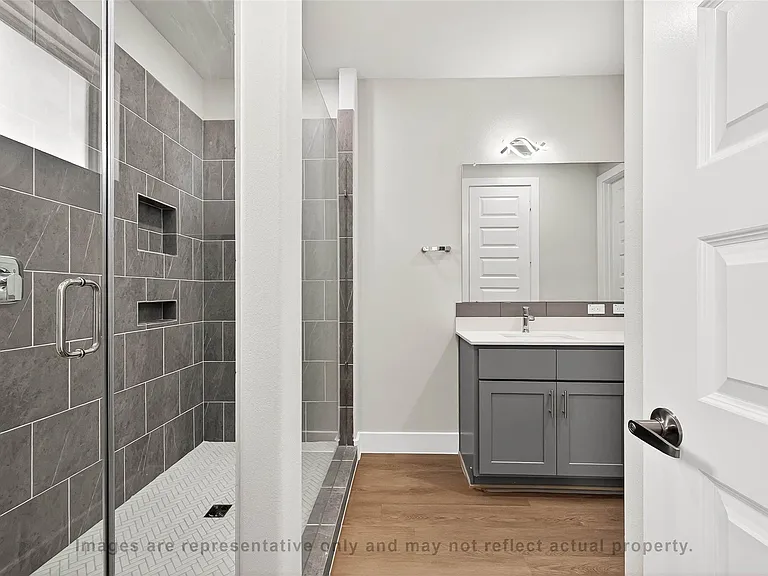 10719 Mason Rd #6 — Photo 24