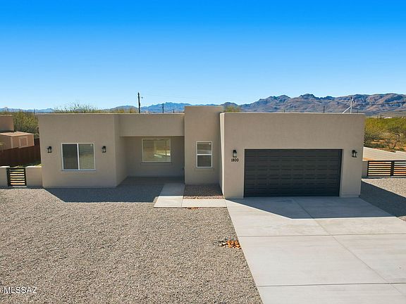 3rd image of 1800 Calle Abelardo