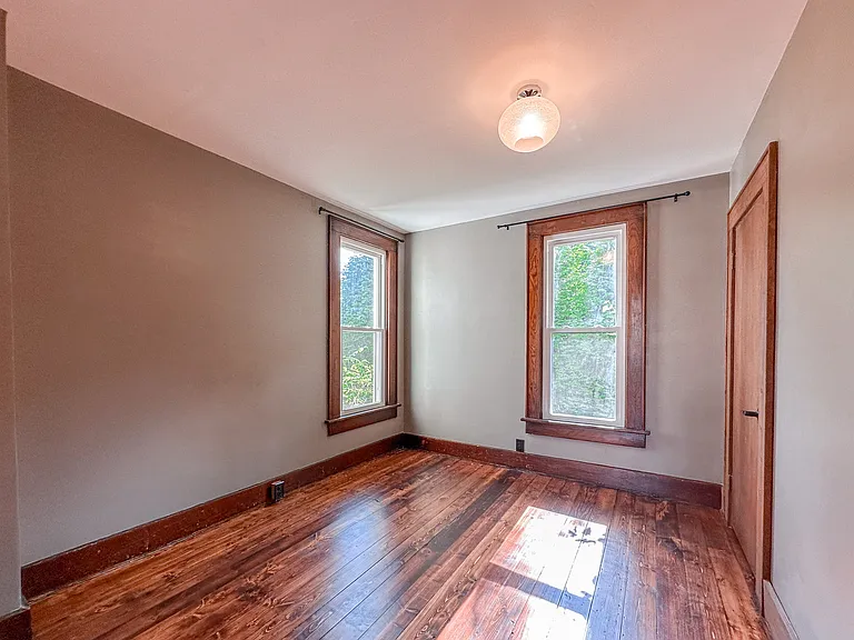 608 E Sandusky Ave — Photo 13