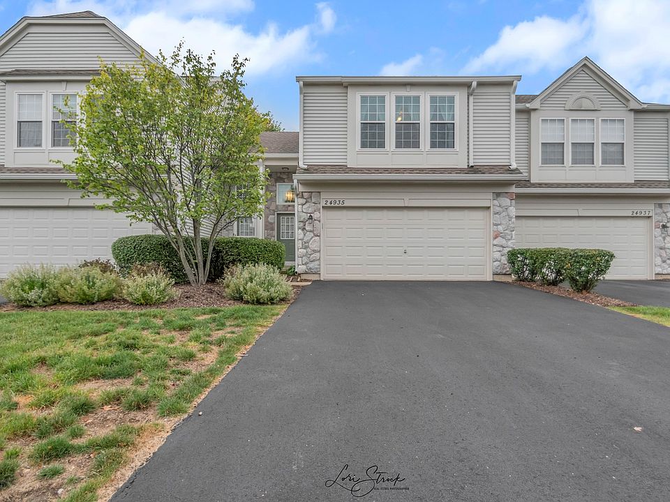 1st image of 24935 Franklin Ln