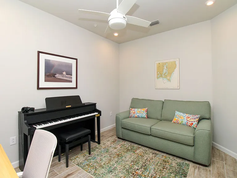 4692 Arboretum Cir #102 — Photo 25