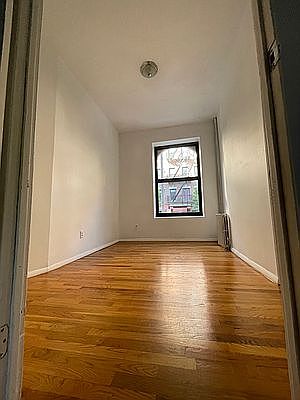1st image of 180 E 100th St #1A