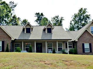 929 Bob O Dr, Dandridge, TN 37725