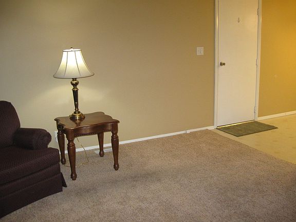 3rd image of 1305 N Indian Ln