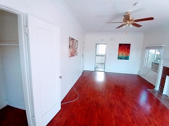 4th image of 4219 Rosewood Ave APT 1