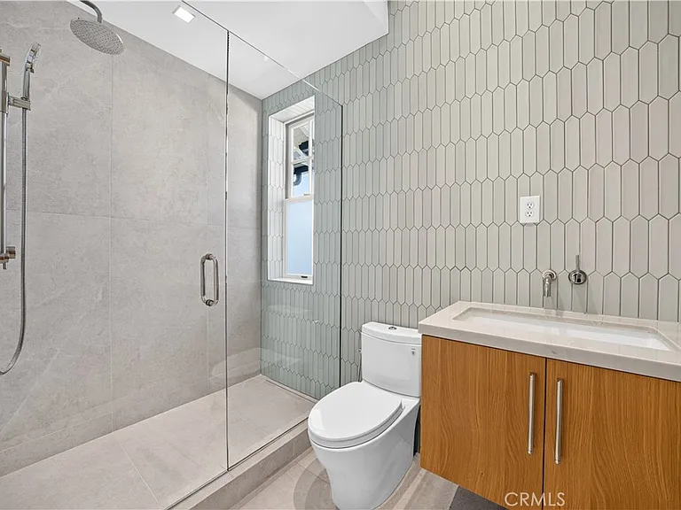 1312 Santanella Ter — Photo 21