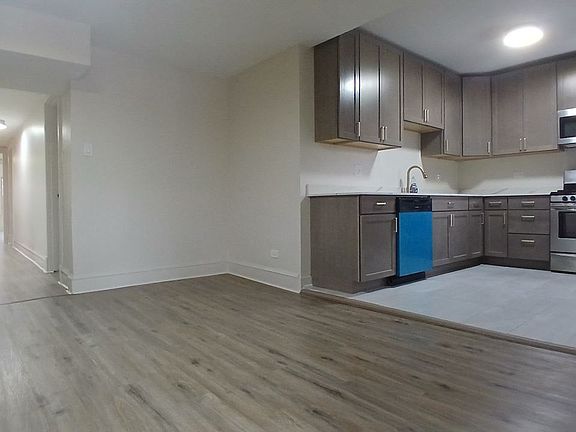 4th image of 6018 S Saint Lawrence Ave APT 1