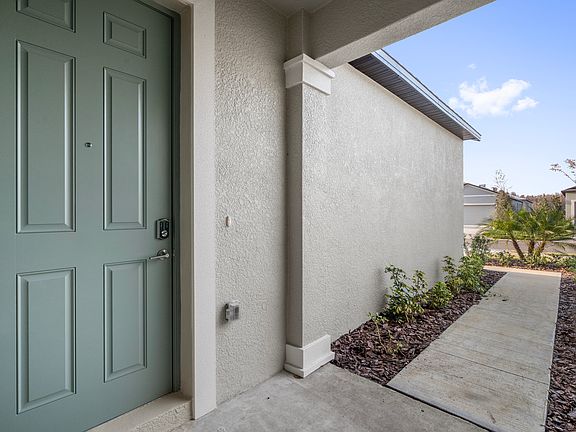 2nd image of 18170 Pleasantview Blvd