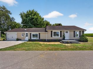 609 Harrah St, Worthington, IN 47471