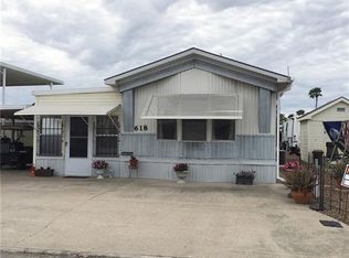 618 N Oak St, Alton, TX 78573