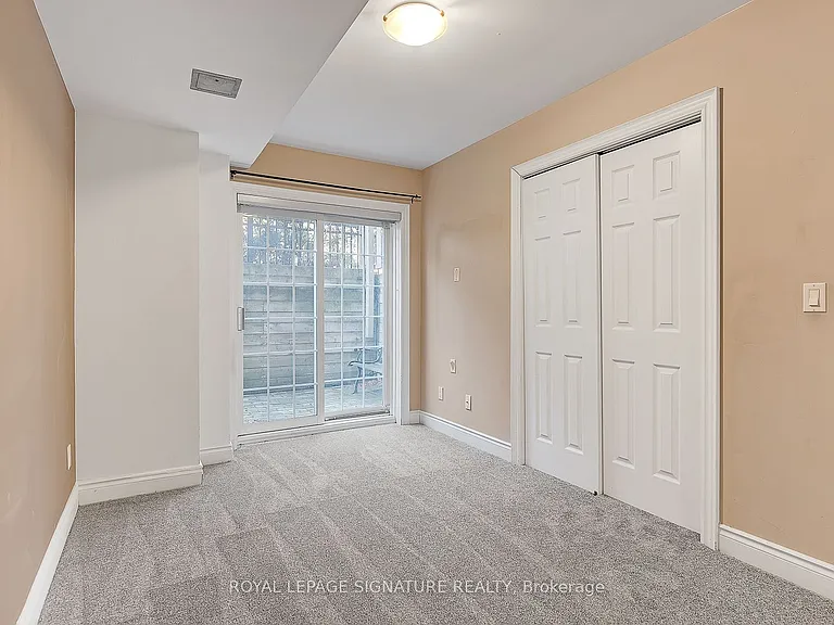1019A College St — Photo 31