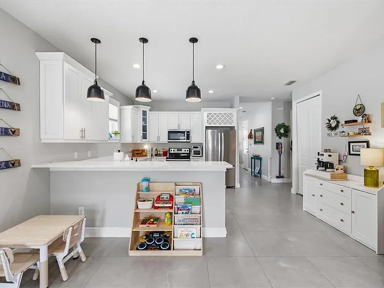 1808 W Cluster Ave — Photo 17