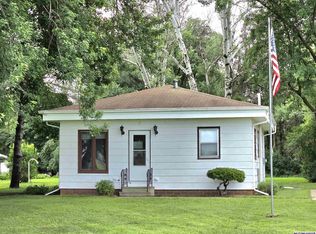 15403 North St, Mason City, IA 50401