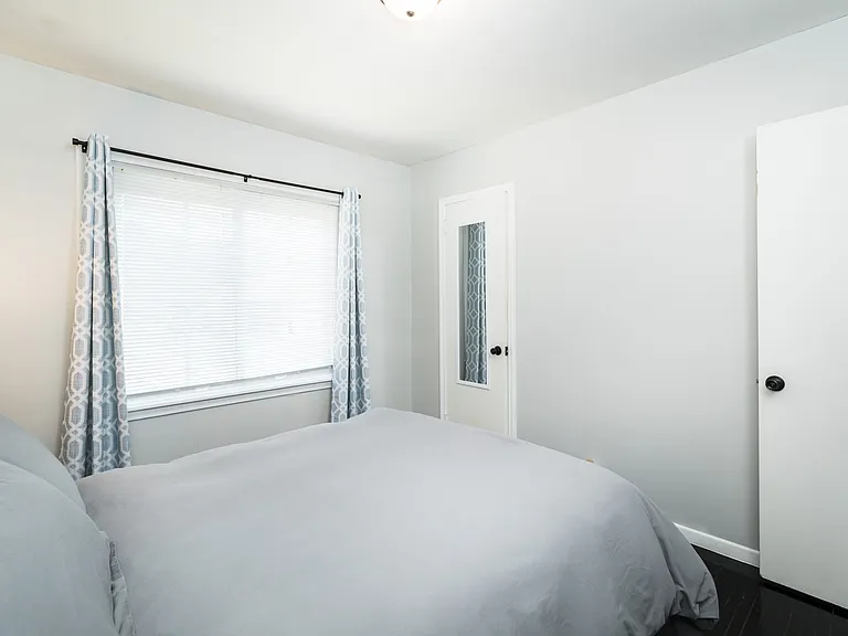 7102 Cedar Ave S — Photo 19