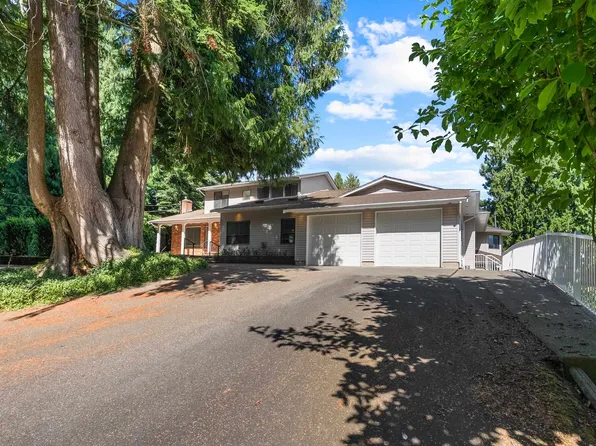 6582 Satchell St, Abbotsford, BC V4X 2G2