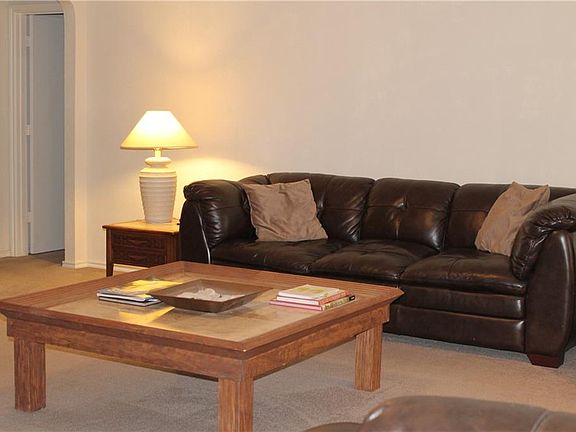 2nd image of 6707 White Oaks Ln