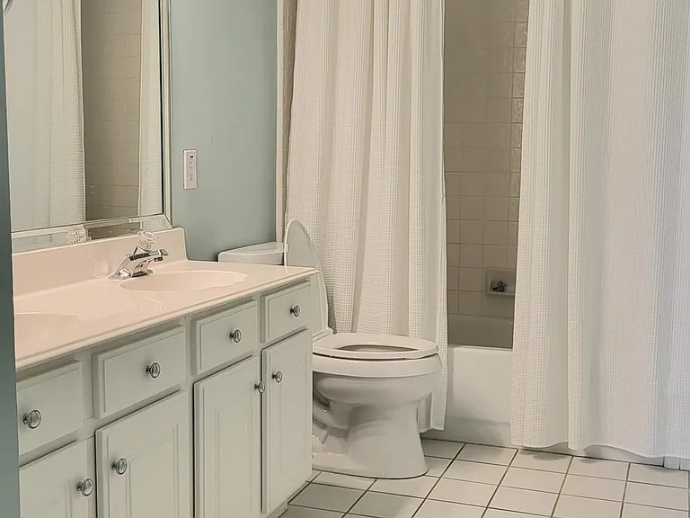 2421 Micarta Dr — Photo 10