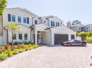 12150 Tiara St, Valley Village, CA 91607