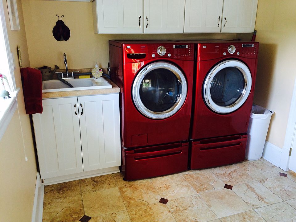 Laundry/Mud Room