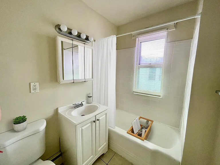 29 Wilson St #C2 — Photo 3