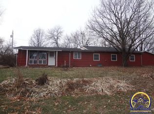 405 N 3rd St, Westmoreland, KS 66549