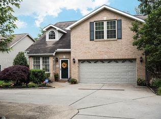 2421 Nicholson Rd, Sewickley, PA 15143