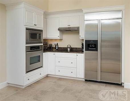 5th image of 8875 W Orchid Island Cir #6