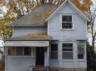 101 Chemung St, Sayre, PA 18840