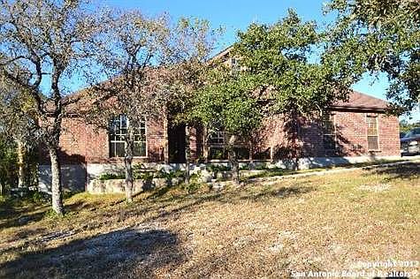 2nd image of 633 Lost Creek Dr
