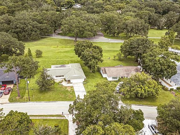 3rd image of 936 N RIVERHILLS DRIVE